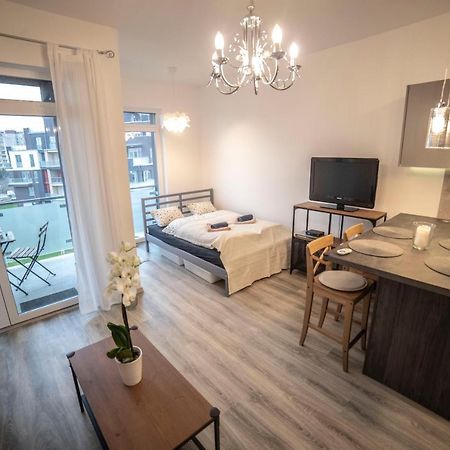 Sasadpark'S New Apartment In The West Part Of Buda บูดาเปสต์ ภายนอก รูปภาพ