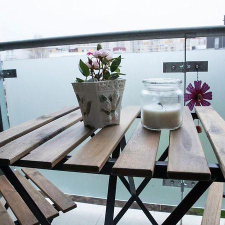 Sasadpark'S New Apartment In The West Part Of Buda บูดาเปสต์ ภายนอก รูปภาพ